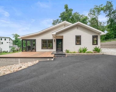 6340 Reives Road - Photo Thumbnail 31