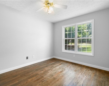 141 Poplar Way - Photo Thumbnail 38