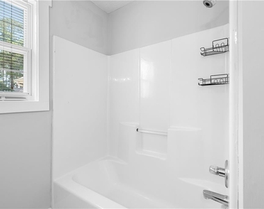 141 Poplar Way - Photo Thumbnail 37