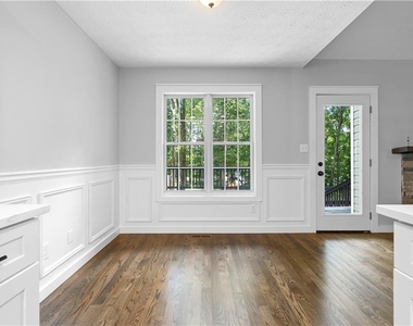 141 Poplar Way - Photo Thumbnail 12