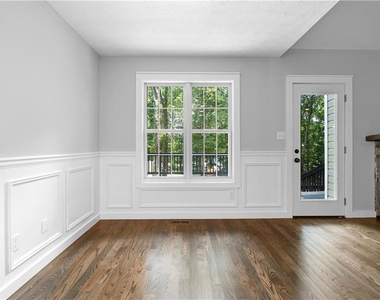 141 Poplar Way - Photo Thumbnail 13