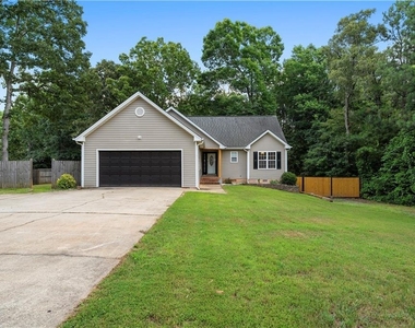 141 Poplar Way - Photo Thumbnail 1