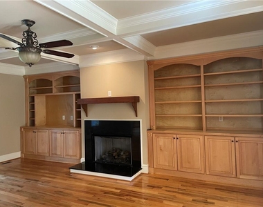 6030 Matt Highway - Photo Thumbnail 7