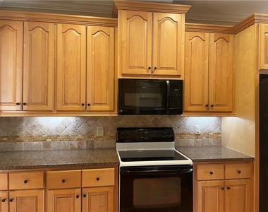 6030 Matt Highway - Photo Thumbnail 11