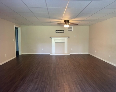 6030 Matt Highway - Photo Thumbnail 32