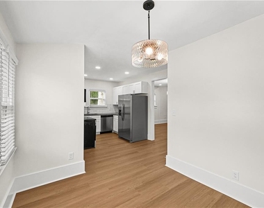 5383 Tilly Mill Road - Photo Thumbnail 9