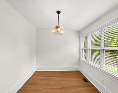 5383 Tilly Mill Road - Photo Thumbnail 10