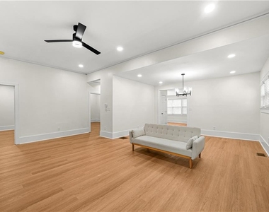 5383 Tilly Mill Road - Photo Thumbnail 6