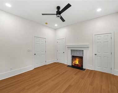 5383 Tilly Mill Road - Photo Thumbnail 19