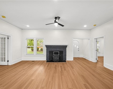 5383 Tilly Mill Road - Photo Thumbnail 8