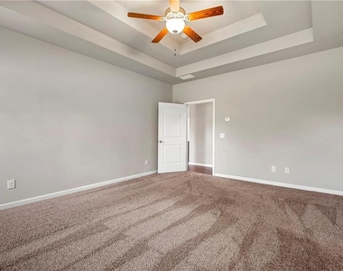 540 Brookside Lane - Photo Thumbnail 18
