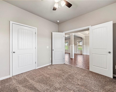 540 Brookside Lane - Photo Thumbnail 13