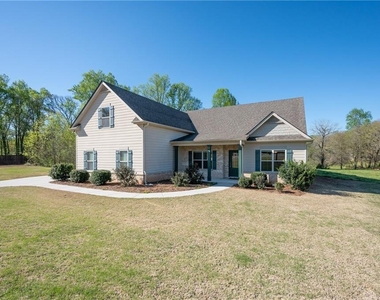 540 Brookside Lane - Photo Thumbnail 1