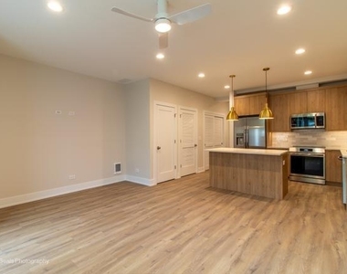507 E 60th Street - Photo Thumbnail 2