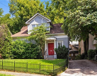 426 9th Street Ne - Photo Thumbnail 4