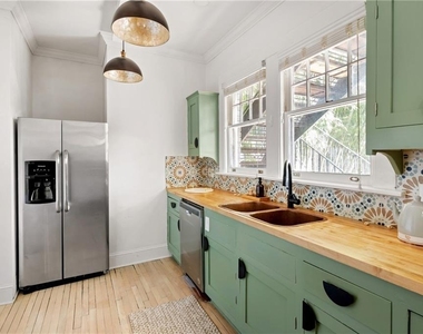 426 9th Street Ne - Photo Thumbnail 12