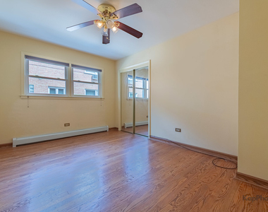 8465 W Berwyn Avenue - Photo Thumbnail 14