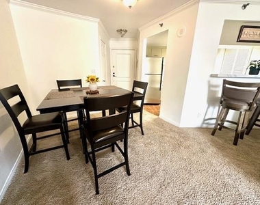 3525 Sage Road - Photo Thumbnail 5