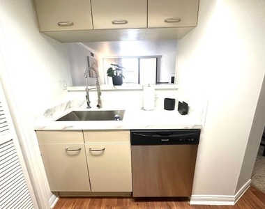 3525 Sage Road - Photo Thumbnail 16