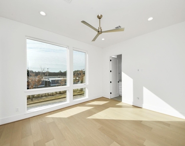 2232 Swift Boulevard - Photo Thumbnail 25