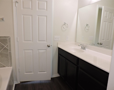 4022 Timber Sapp Drive - Photo Thumbnail 21