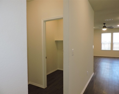 4022 Timber Sapp Drive - Photo Thumbnail 9