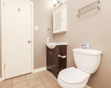 2919 Wentworth Street - Photo Thumbnail 19