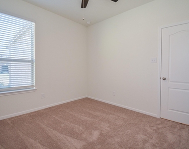 17327 Rock Willow Lane - Photo Thumbnail 15