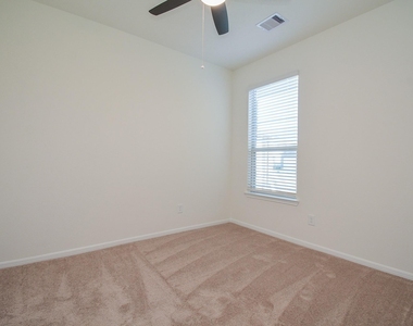 17327 Rock Willow Lane - Photo Thumbnail 14