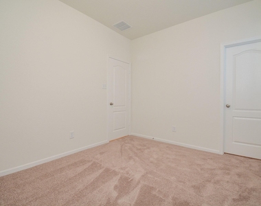 17327 Rock Willow Lane - Photo Thumbnail 19