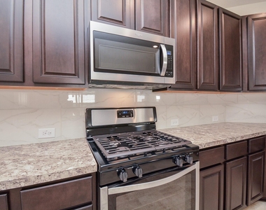 17327 Rock Willow Lane - Photo Thumbnail 6