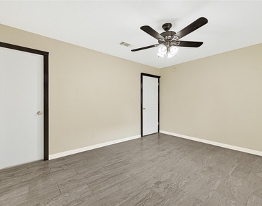 4806 Hickorygate - Photo Thumbnail 16