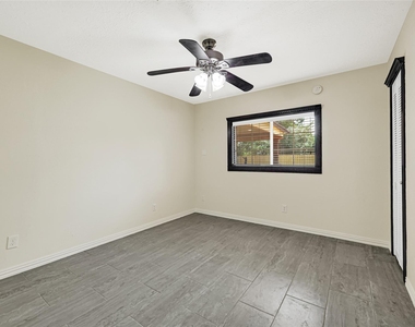 4806 Hickorygate - Photo Thumbnail 12