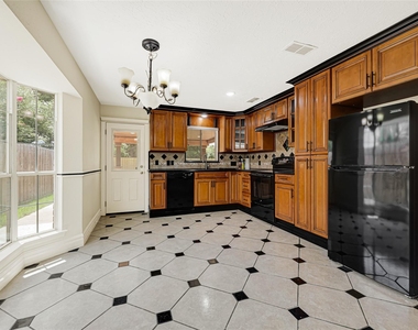 4806 Hickorygate - Photo Thumbnail 5