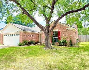9631 Secretariat Drive - Photo Thumbnail 1