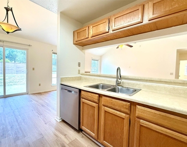 9631 Secretariat Drive - Photo Thumbnail 9