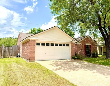 9631 Secretariat Drive - Photo Thumbnail 2
