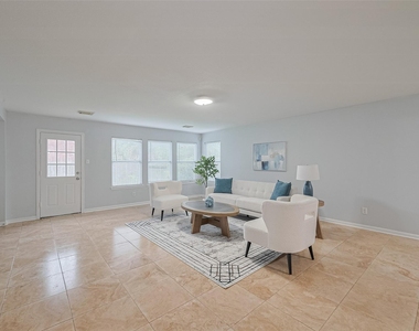 2123 Gable Hollow Lane - Photo Thumbnail 6