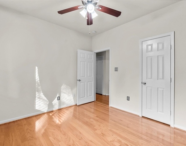 118 W Russet Grove Circle - Photo Thumbnail 9