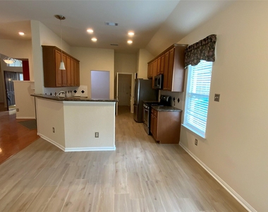 118 W Russet Grove Circle - Photo Thumbnail 5