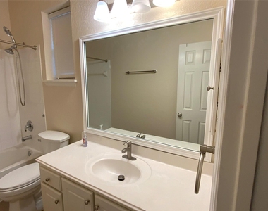 118 W Russet Grove Circle - Photo Thumbnail 13
