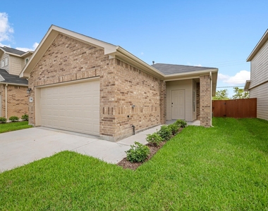 5015 Lady Morgan Drive - Photo Thumbnail 1