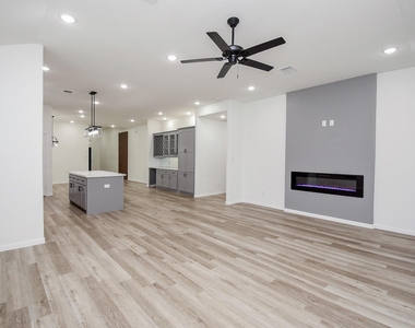 2139 Counter Point Drive - Photo Thumbnail 24
