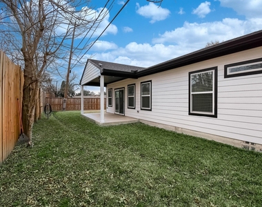 2139 Counter Point Drive - Photo Thumbnail 43