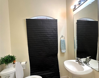 2710 Grants Lake Boulevard - Photo Thumbnail 20