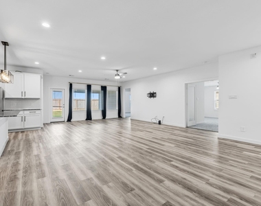 31514 Avebury Lake Lane - Photo Thumbnail 36