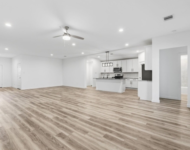 31514 Avebury Lake Lane - Photo Thumbnail 33