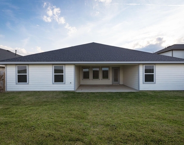 31514 Avebury Lake Lane - Photo Thumbnail 42