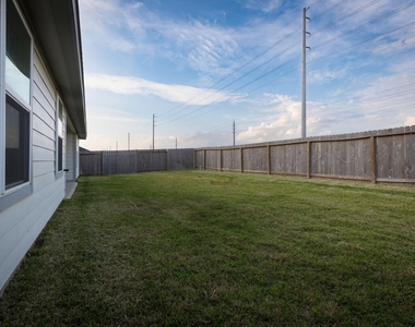31514 Avebury Lake Lane - Photo Thumbnail 40