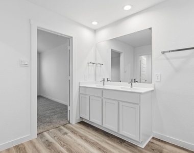 31514 Avebury Lake Lane - Photo Thumbnail 16